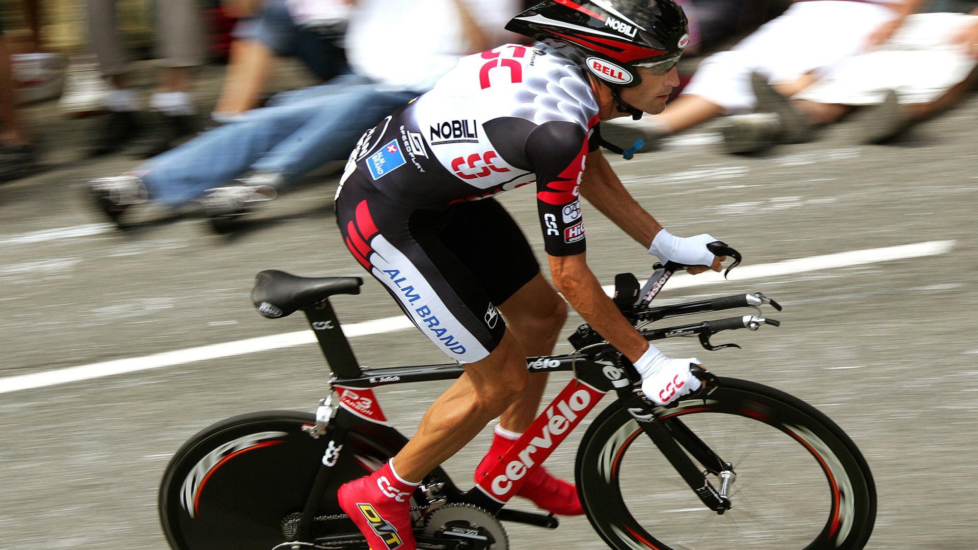 卡塔尔世界杯后五大联赛是否战术趋同，卡塔尔世界杯后面举办是哪个国家